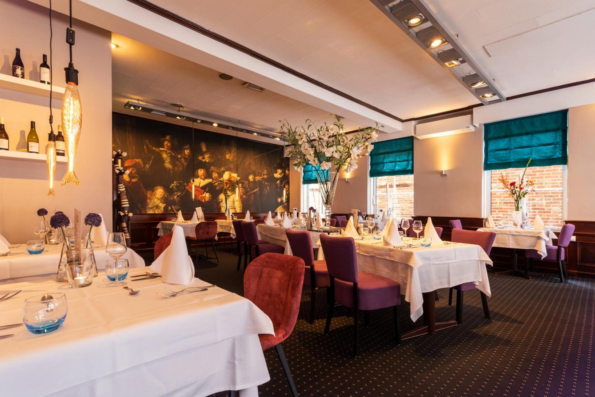Hotel Van Der Maas Отмарсум Екстериор снимка